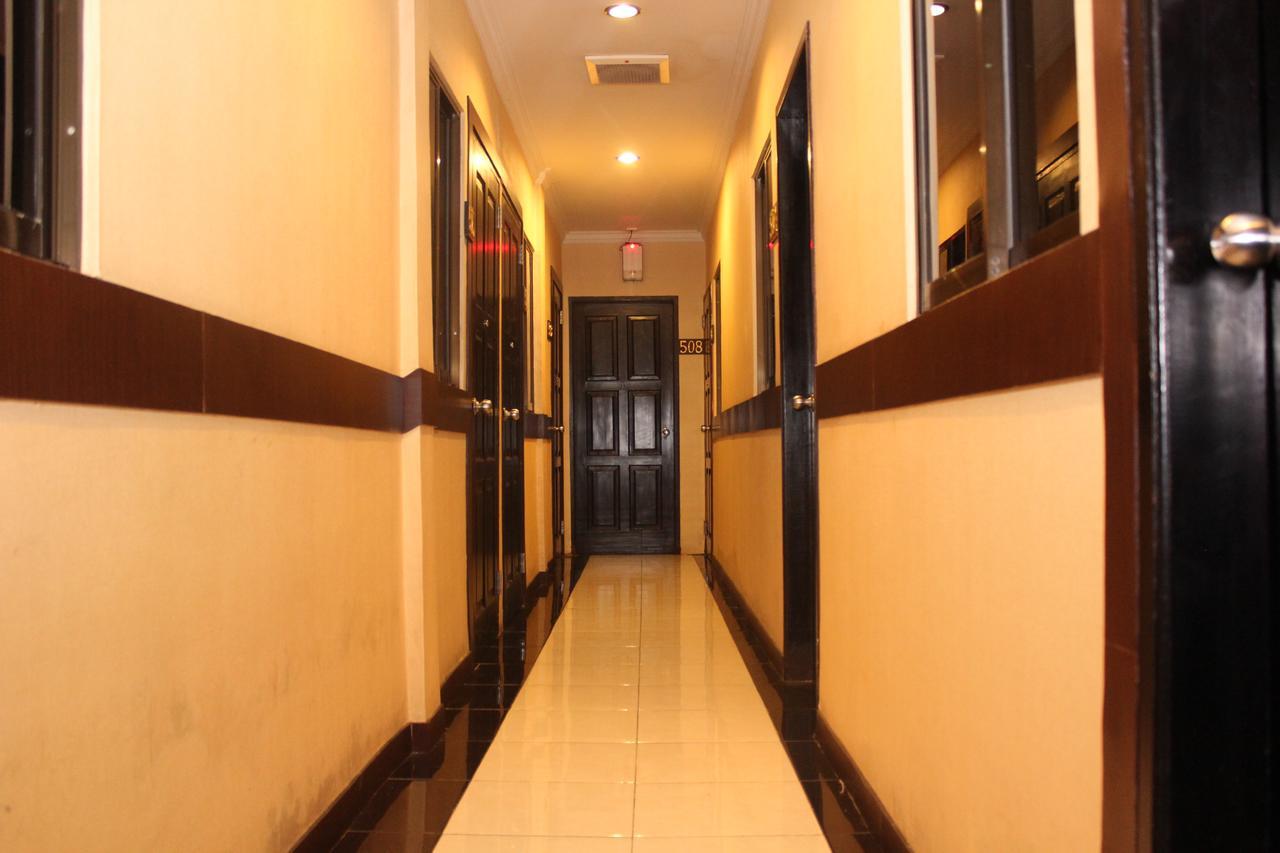 Hotel Menara Lexus Medan Zewnętrze zdjęcie
